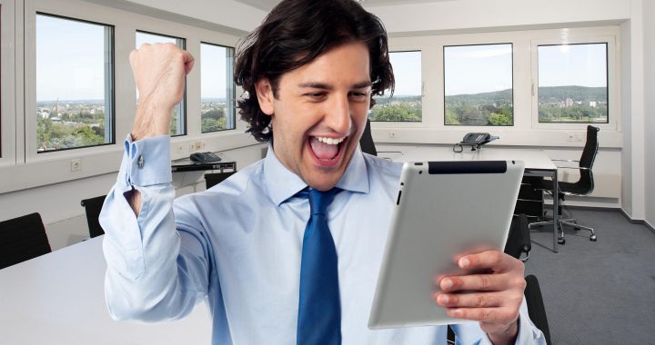 Estrategias empresariales para crecer con apoyo externo en áreas comerciales